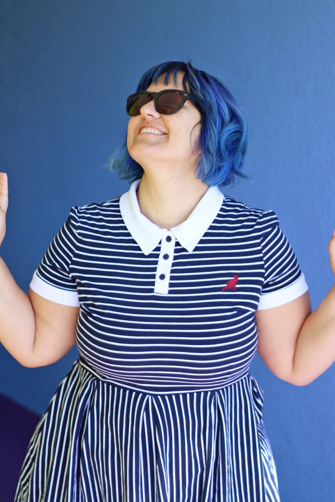 How To Take Photos With Solid Colorful Backgrounds