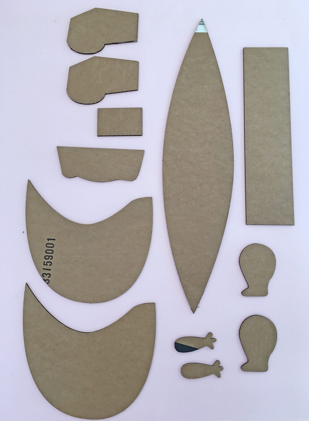How To Make a Felt Dinosaur Bag Tutorial: Cardboard cut out pieces