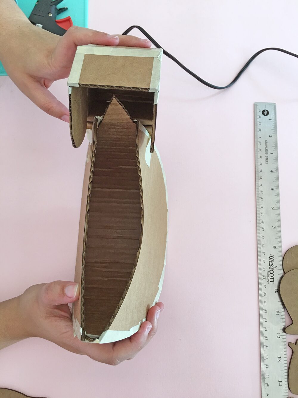 How To Make a Felt Dinosaur Bag Tutorial: Attach dinosaur head to body